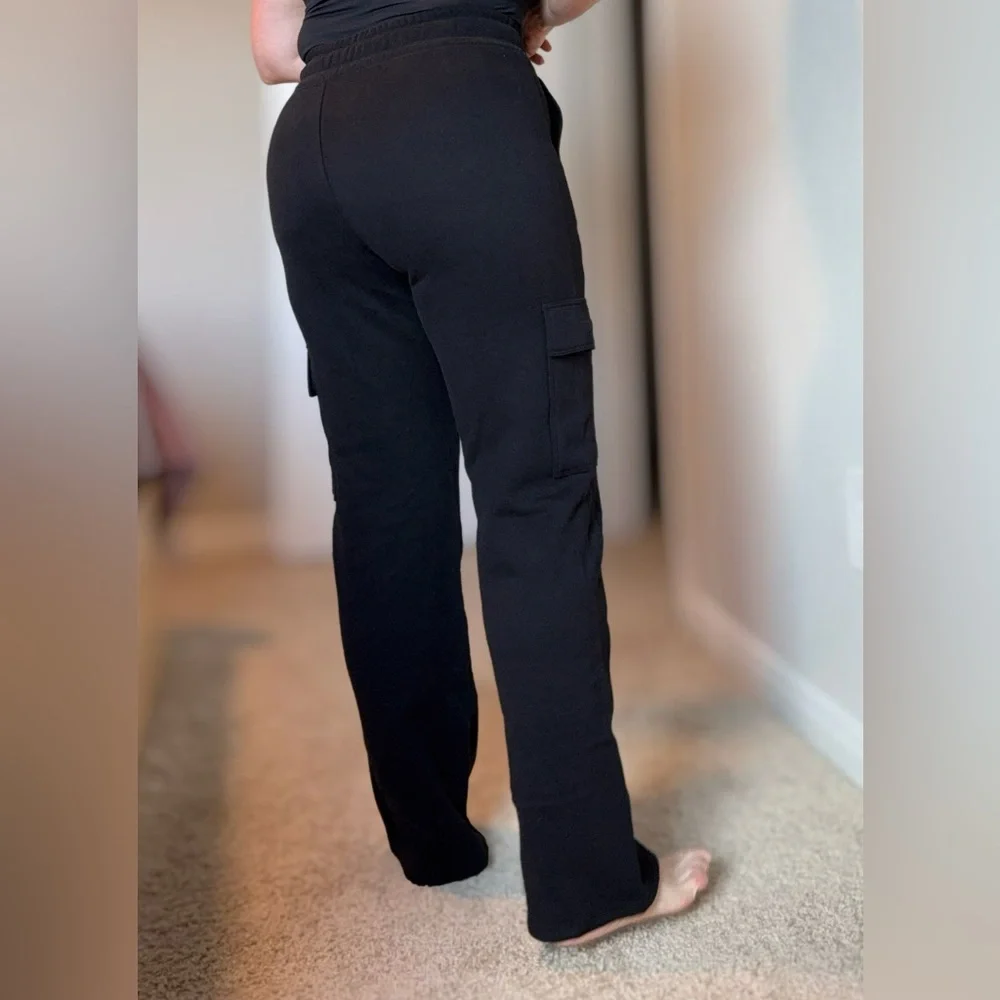 Calvin Klein Black Cargo Pants - Picture 3 of 13